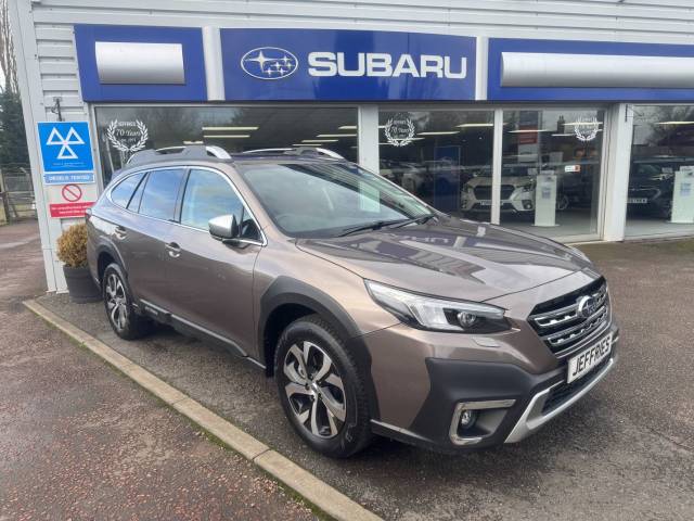 Subaru Outback 2.5i Touring 5dr Lineartronic Estate Petrol Gold